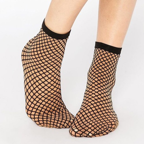 Dámska móda, doplnky - Dámske sieťované ponožky