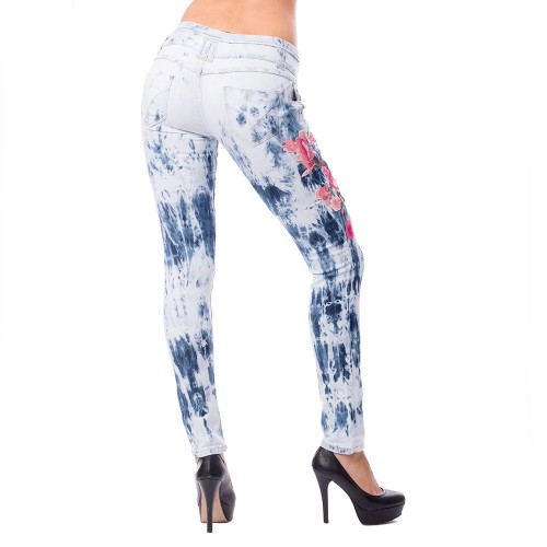 Dámska móda, doplnky - Dámske jeans s aplikáciou Flower