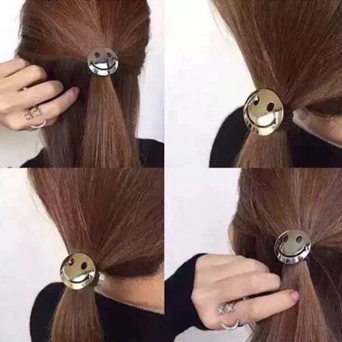 Predlžovanie vlasov, účesy - Gumička do vlasov s kovovým smajlíkom