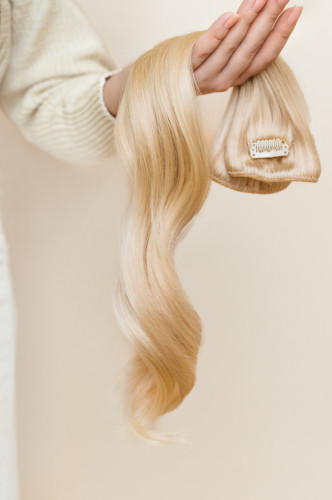 Predlžovanie vlasov, účesy - Clip in vlasy 40 cm - 9dielna sada z pravých ľudských vlasov v blond farbe