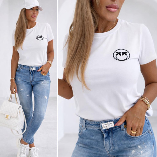 Dámska móda, doplnky - Dámska bavlnené tričko v bielej farbe - Lastovičky