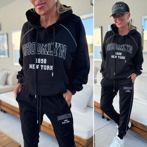 Dámska móda, doplnky - Tepláková súprava Brooklyn - čierna