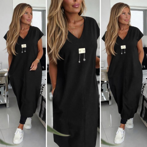 Dámska móda, doplnky - Športová dlhá šatovka s plieškom - čierna