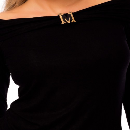 Dámska móda, doplnky - Čierna dámska blúzka s odhalenými ramenami